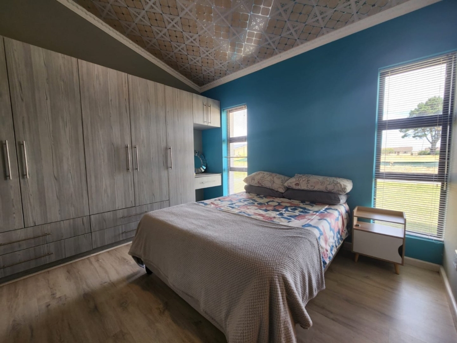 3 Bedroom Property for Sale in Pacaltsdorp Western Cape